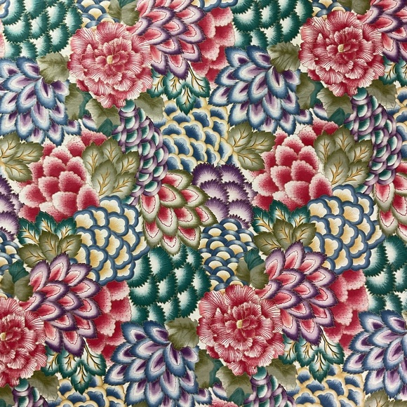 Vintage Croscill Home Fashions colorful chintz floral tablecloth 72” x 70” - Picture 3 of 8